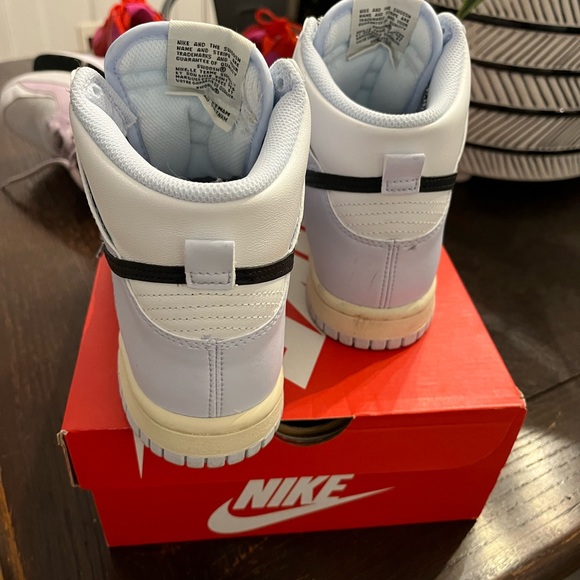 Nike Dunk High - Picture 3 of 3